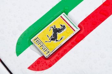Logo Ferrari avec le drapeau italien sur Sjoerd van der Wal Photographie