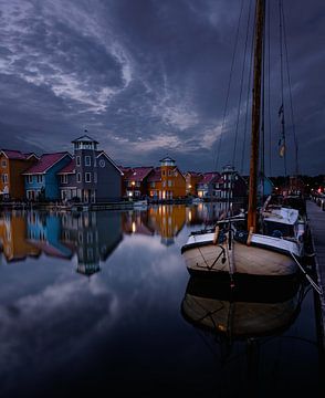 Colored houses on the Reitdiephaven in Groningen by Bart cocquart
