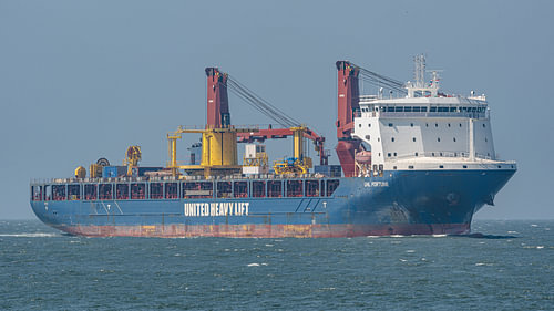 UHL Fortune heavy load carrier. van Jaap van den Berg