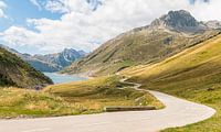 Road through the French Alps