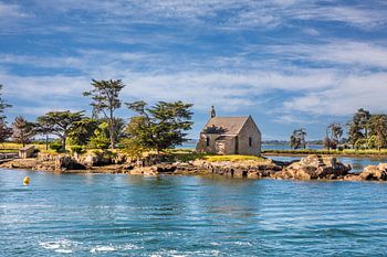 Chapelle de Saint-Joseph sur l'île Boedic dans le Golfe du Morbihan, Bretagne