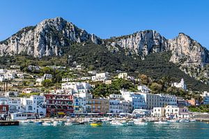 CAPRI FLAIR Wo Berge das Meer umarmen