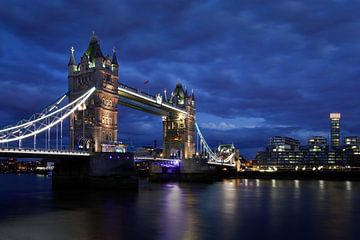 Tower Bridge Londen van Heiko Lehmann