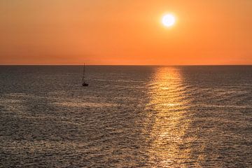 Zonsondergang boven de Middellandse Zee van Thomas Heitz