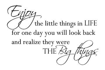 Tekst | Enjoy the little things | Wit van Sandra Hazes