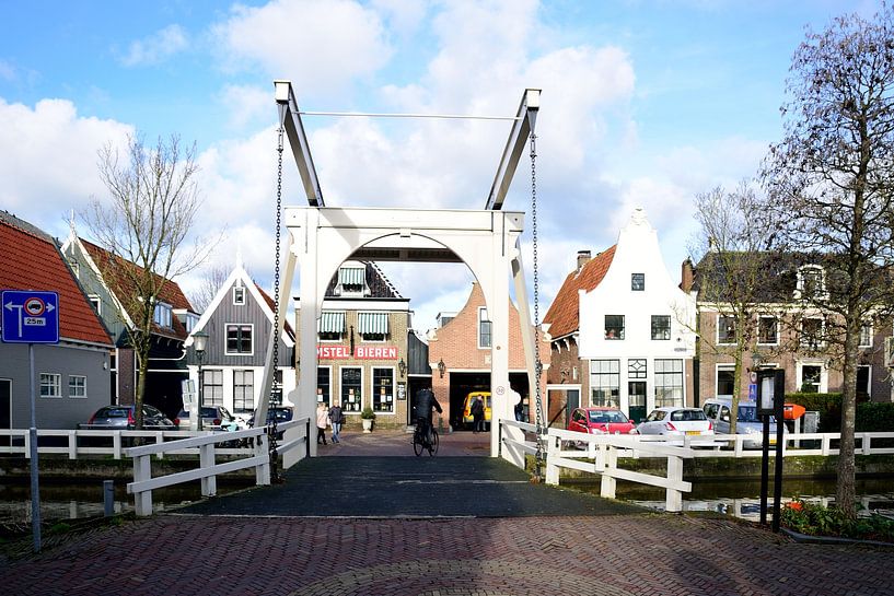 Ready to cross the Kralingerbrug by Frank's Awesome Travels