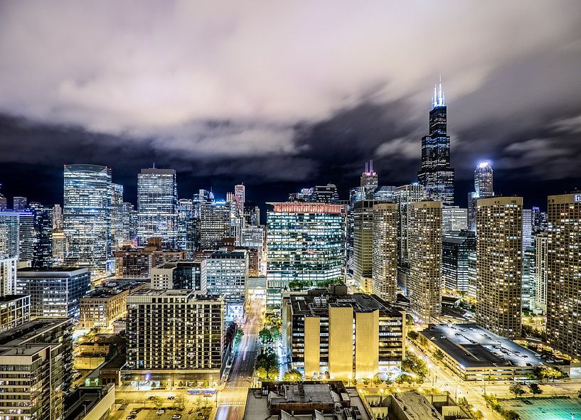 Chicago by Hello Pompoyo