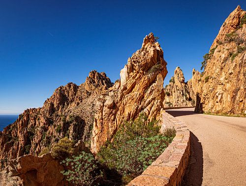 Formations rocheuses dans le paysage de la Calanche de Piana, Corse