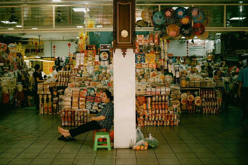 Joie de vivre at the stand: Vietnamese market on the move by NZME Photography