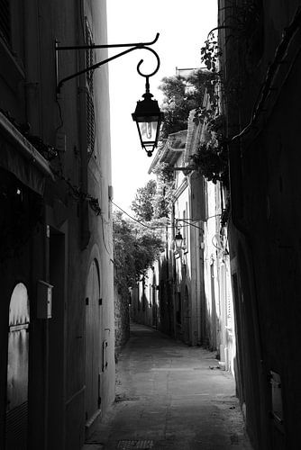 Klein straatje in Saint-Tropez