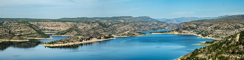 Tous reservoir by Dieter Walther
