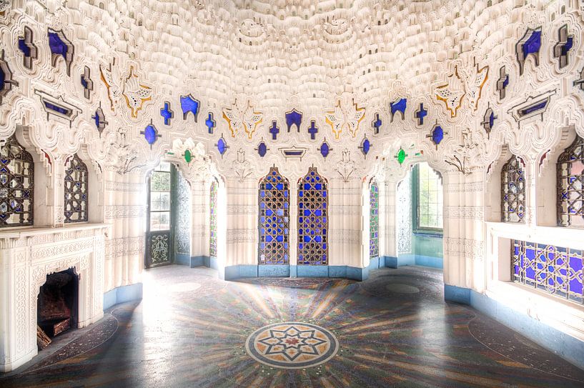 Verlaten Kasteel Sammezzano in Italië. van Roman Robroek - Foto's van Verlaten Gebouwen