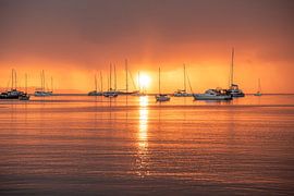 Sunset on Elba with a view of the sea & by boat by Leo Schindzielorz