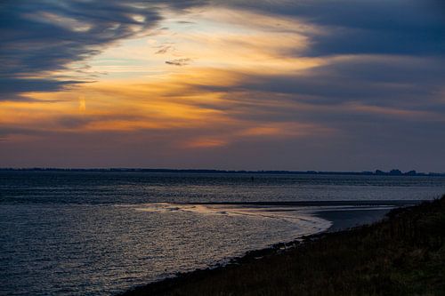 Mooi wolkenspel boven Westerschelde