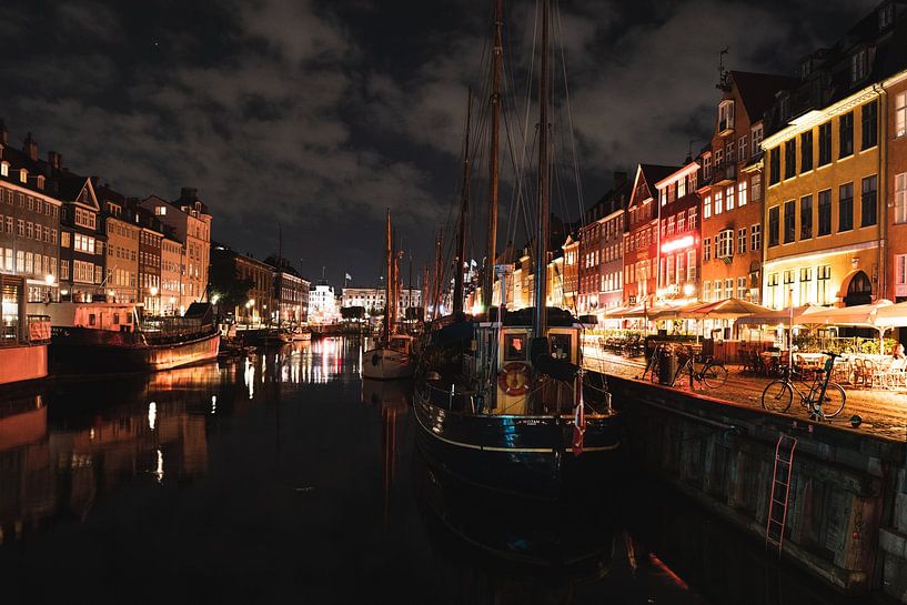 Copenhagen by Hello Pompoyo