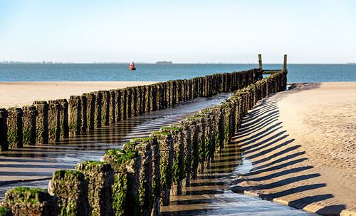Strandpalen bij eb 2