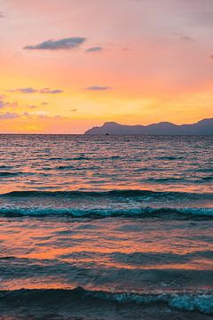 Sunrise Mallorca by Dayenne van Peperstraten