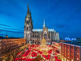 Christmas market in Cologne, Germany by Michael Abid
