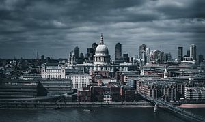 London Southbank skyline dramatic movie sur vedar cvetanovic