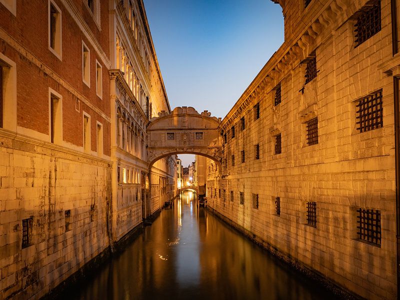 Venice by Hello Pompoyo