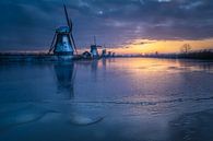 Kinderdijk - prachtige winter ochtend van Sander Poppe thumbnail