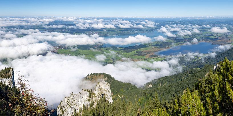 Panorama vanaf de Tegelberg in de ziel van de Ostallgäu van Walter G. Allgöwer