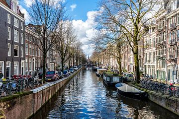The Bloemgracht at the end of winter. by Don Fonzarelli