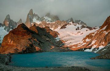 Lever de soleil sur le Fitz Roy sur Laurine Hofman