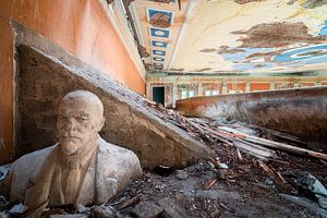 Verlassene Büste von Lenin.