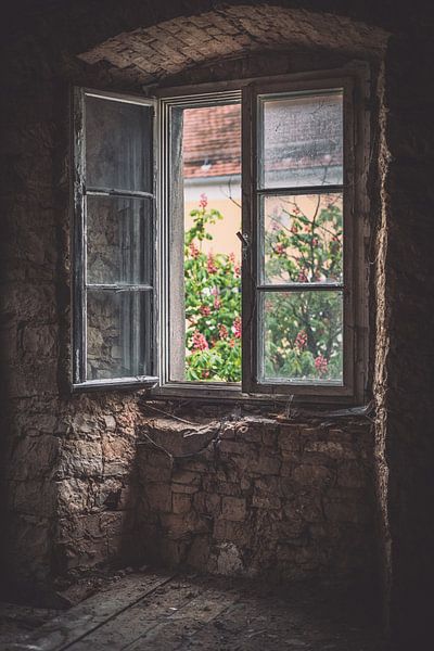 lost places by Nina Schütz