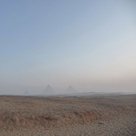 'Pyramides', Cairo- Egypte van Martine Joanne