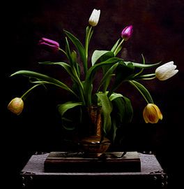 Tulips still life painting by Mei Bakker