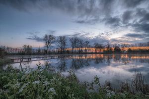 La jetée dans le lac sur Moetwil en van Dijk - Fotografie