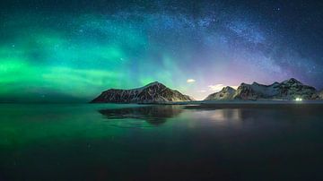 Northern lights + Milky Way arch by Sven Broeckx