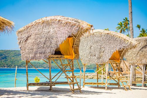 Tropical Hut in the Philippines - Ultimate Island Experience by Michiel Ton