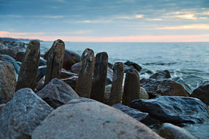 Buhne an der Küste der Ostsee