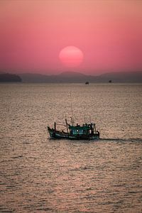 Tai Boat sur Thomas Froemmel