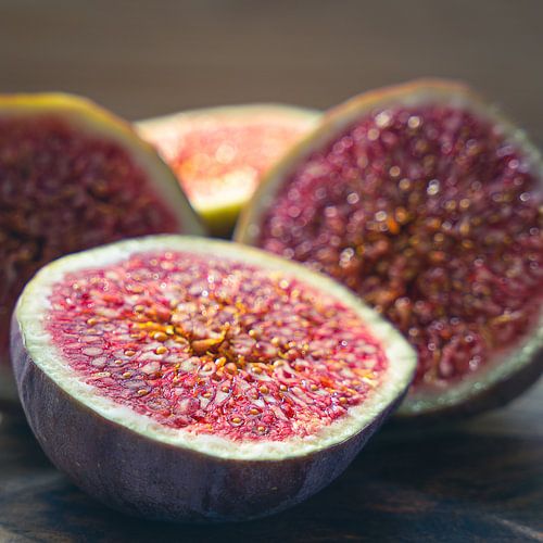 Figs cut in half