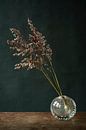 Photo of grass in a vase by Jenneke Boeijink thumbnail