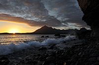 Zonsondergang aan de kust