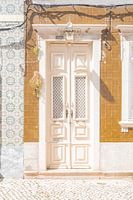 Witte Voordeur in Portugal