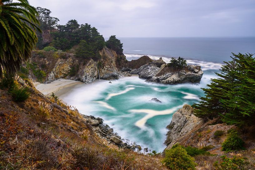 Julia Pfeiffer Burns State Park by Denis Feiner