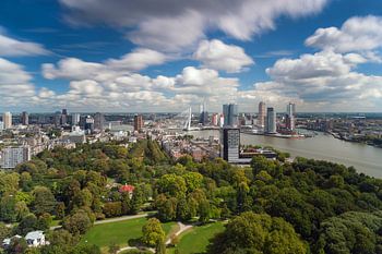 Wolken Rotterdam Euromast