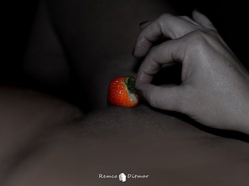 Passionate Places: A Seductive Strawberry on the Venus mound