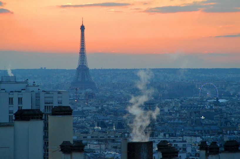 Paris by Hello Pompoyo