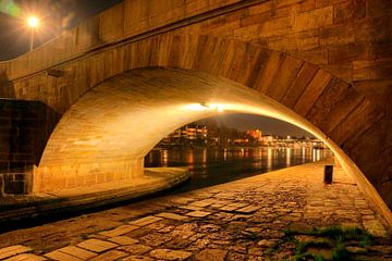 Boogbrug naar Regensburg van Roith Fotografie