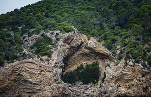 caves at Ibiza sur Peter van Mierlo