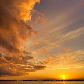 Sonnenuntergang... jeden Tag eine neue Geschichte von Nick Holland