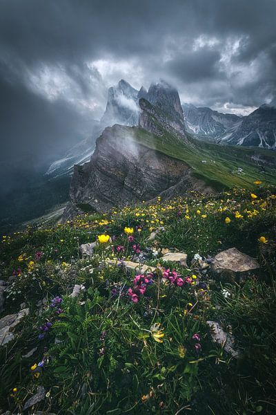 Seceda with Geisler group in the rain by Jean Claude Castor