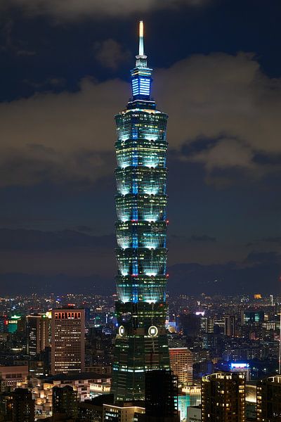 Taipei by Hello Pompoyo